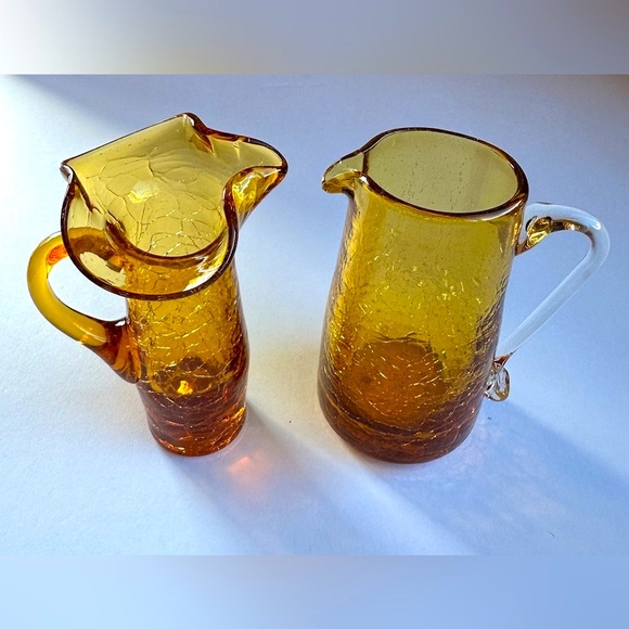 Miniature PAIR of Blown Glass Pitchers Golden Amber Crackle Glass Creamers 4” - Picture 8 of 8